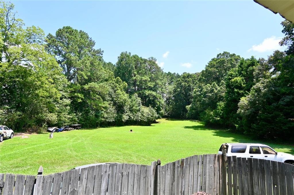 1621 Oak Rd., Snellville, GA 30078