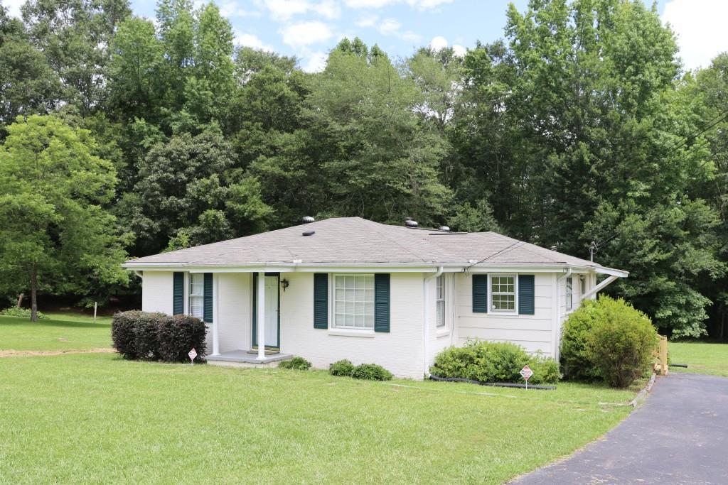 9916 Stockmar Rd., Villa Rica, GA 30180