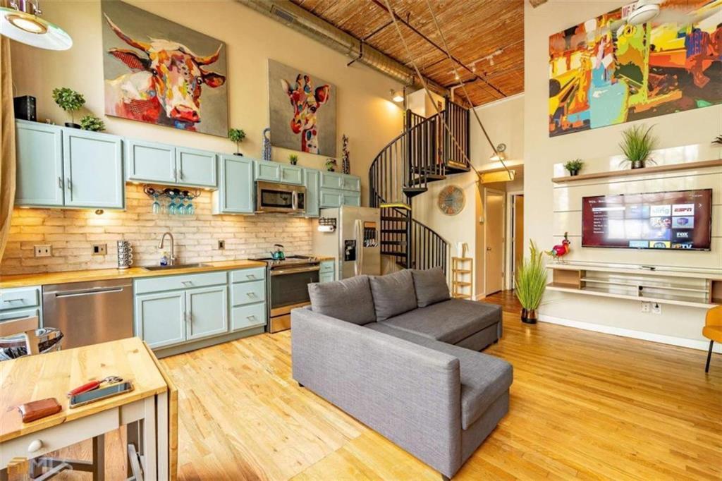 10 James St. #11B, Hampton, GA 30228