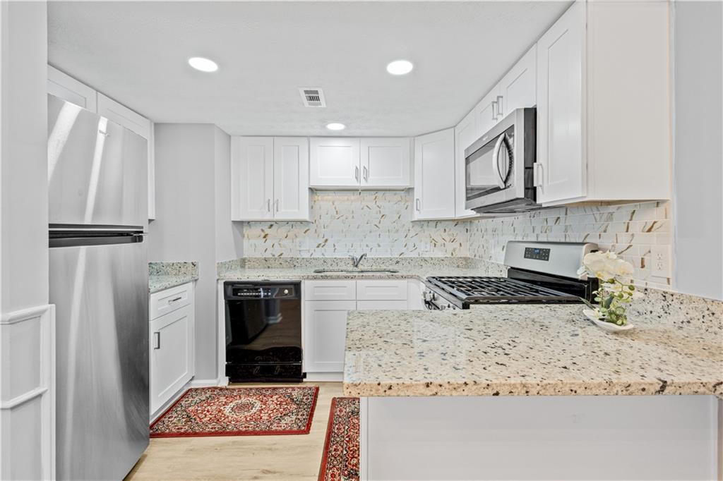 1707 Cotton Patch Ln., Alpharetta, GA 30004