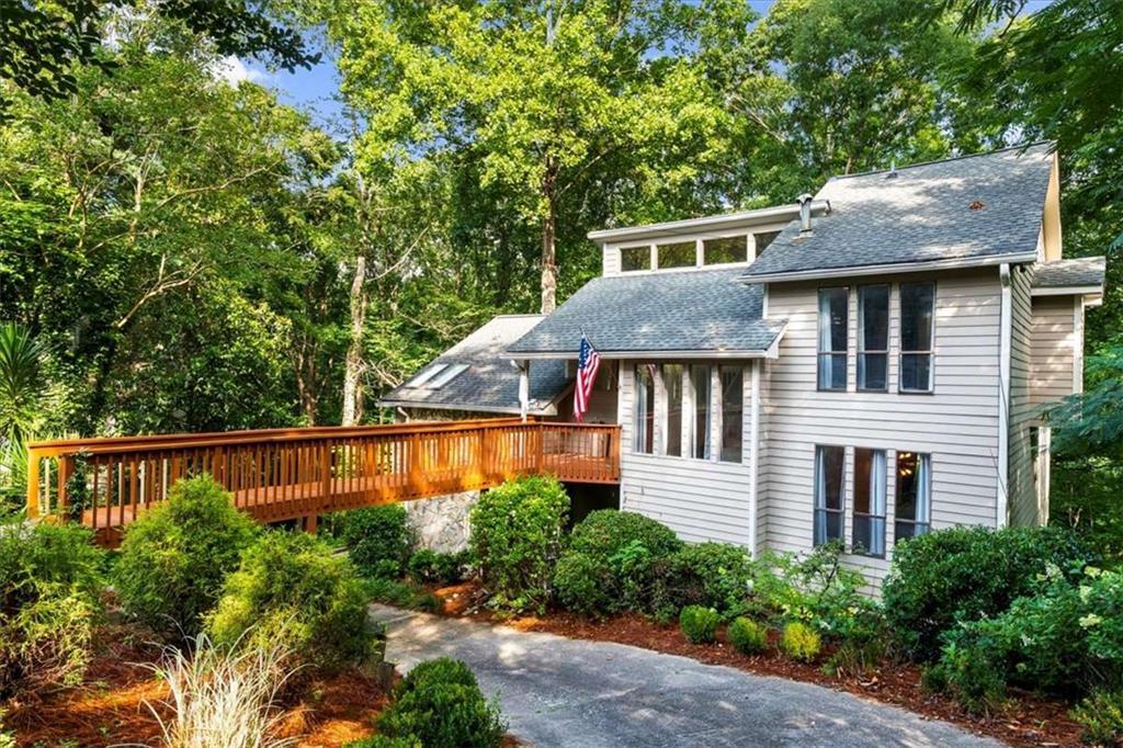 634 Green Valley Dr., Smyrna, GA 30082