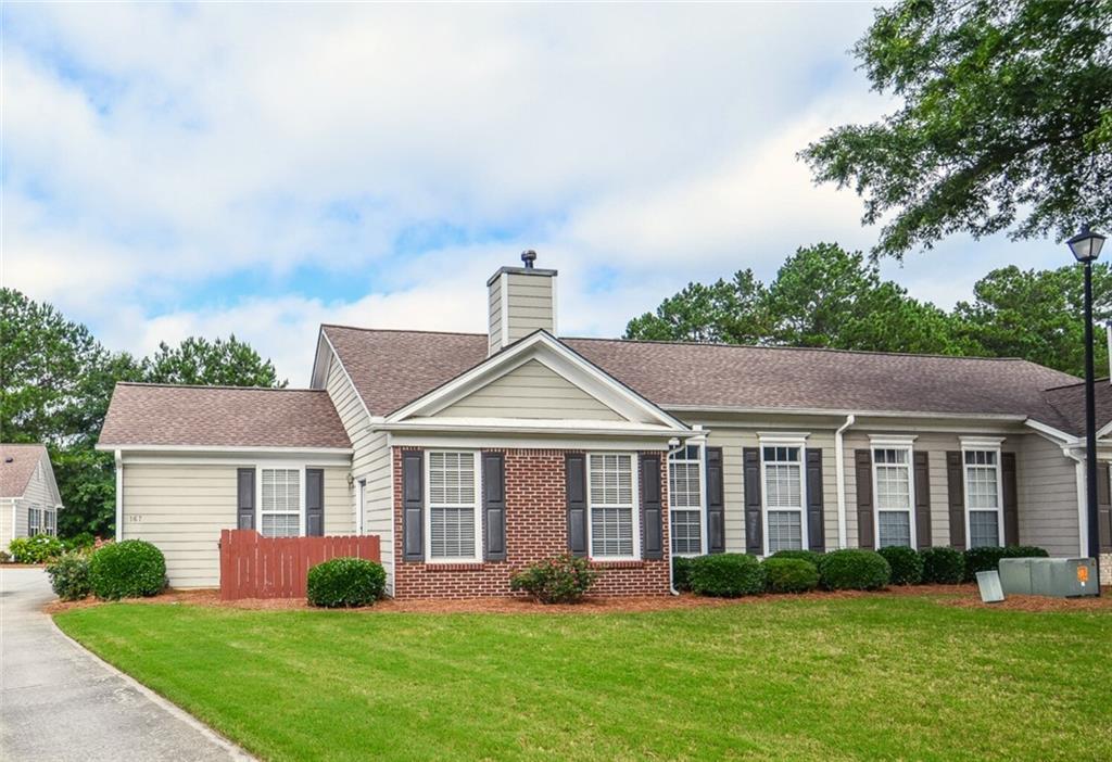 167 Camry Ln., Grayson, GA 30017