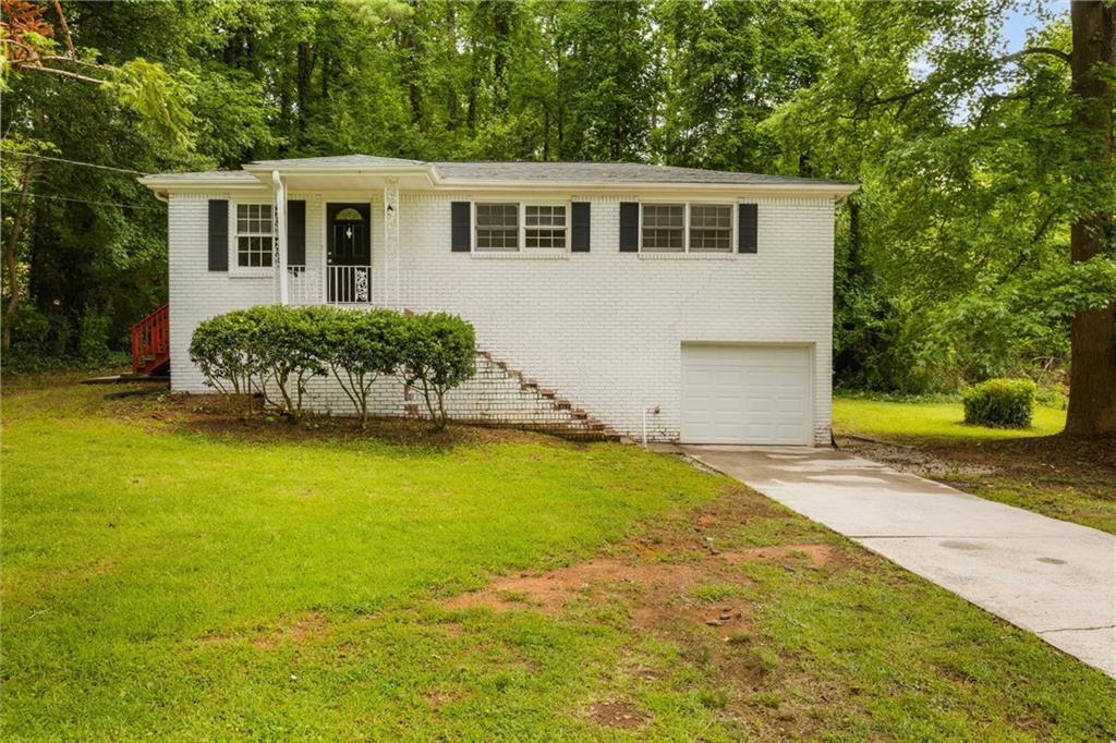 4220 Hasty Ln., Austell, GA 30106