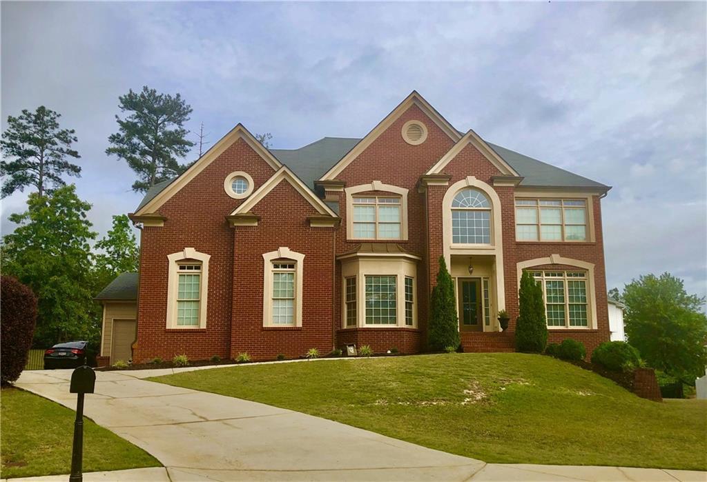 1561 Laurelhill Dr., Lawrenceville, GA 30044