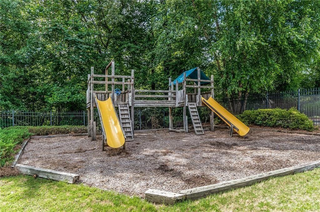 1030 Abercorn Dr., Atlanta, GA 30331