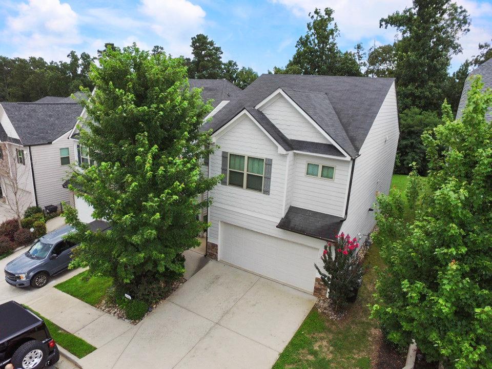 3948 Lake Manor Way, Atlanta, GA 30349