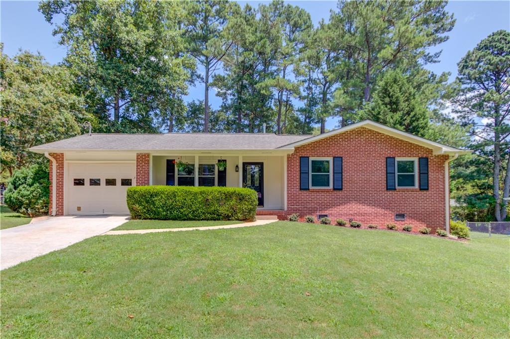 849 Pine Shadow Ln., Winder, GA 30680