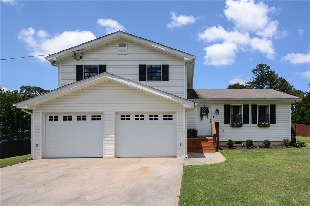 1024 Washington Ave., Woodstock, GA 30188