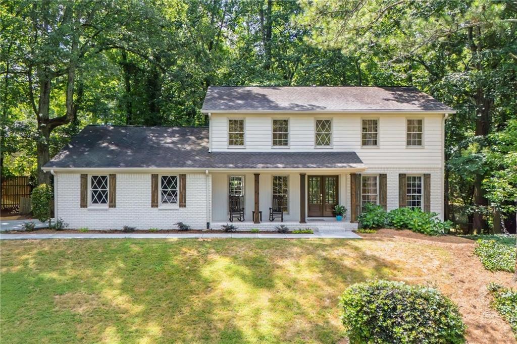275 Glencourtney Dr., Sandy Springs, GA 30328