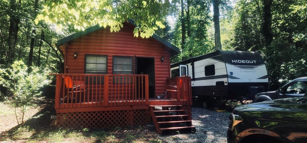 95 Hill Crest Ct., Cleveland, GA 30528