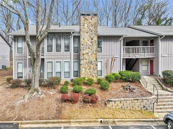 5043 Woodridge Way, Tucker, GA 30084