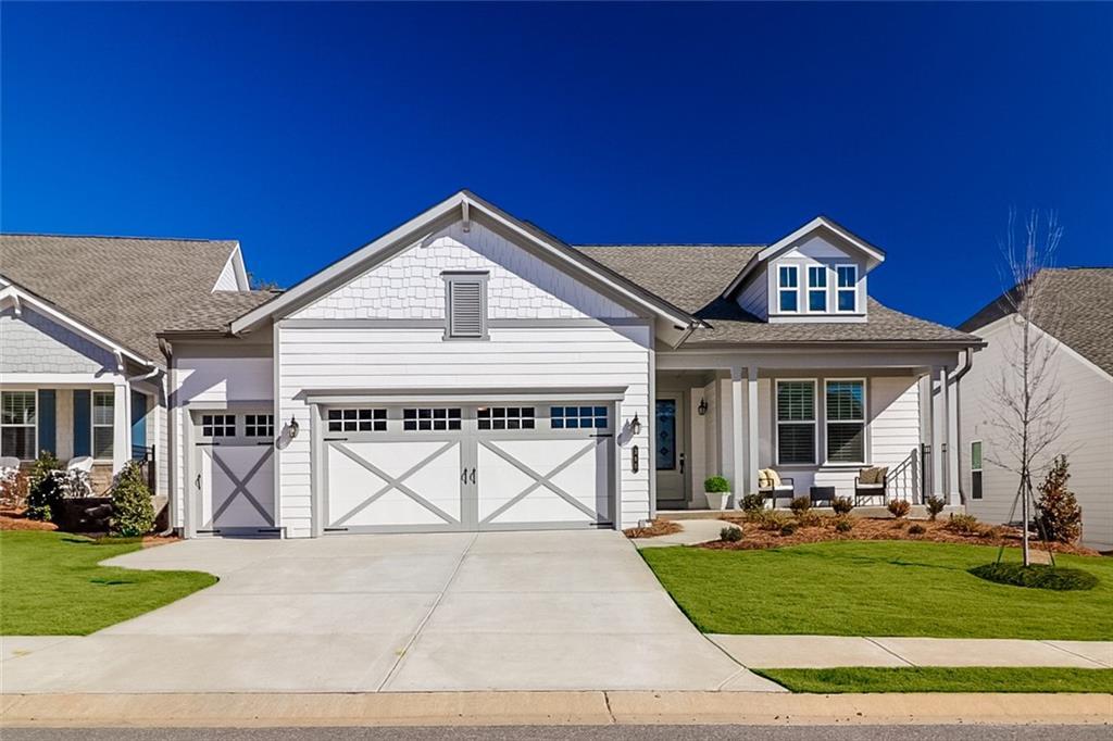 385 Huron Ln., Hoschton, GA 30548