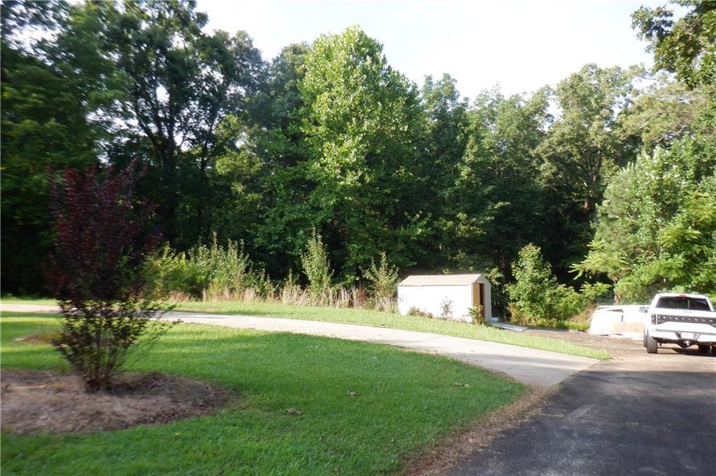 2707 Westridge Ct., Acworth, GA 30102