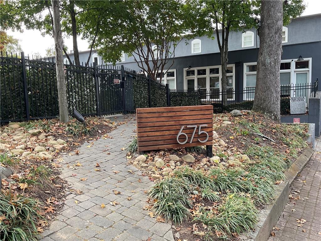 675 Greenwood Ave. #109, Atlanta, GA 30306