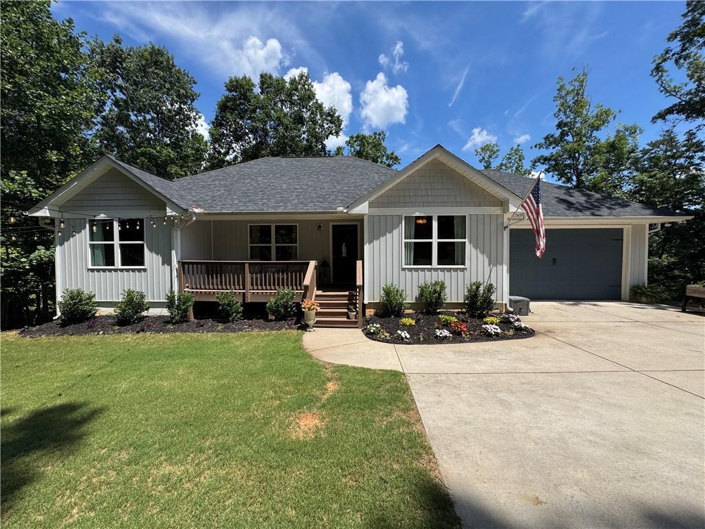 265 Emmette Dr., Dawsonville, GA 30534