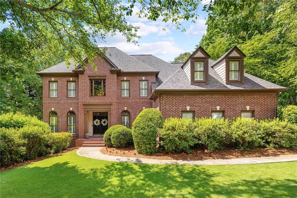 635 Vinings Estates Dr., Smyrna, GA 30126