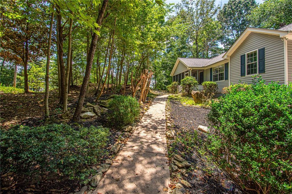 426 Mill Cove Dr., Dahlonega, GA 30533