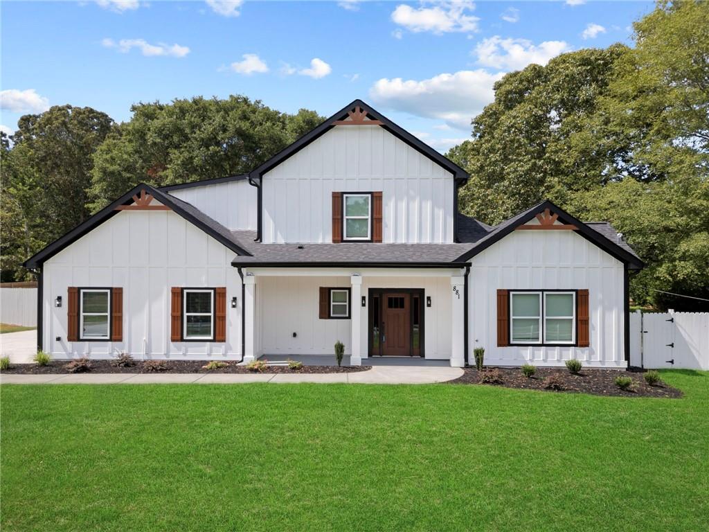 881 Crumbley Rd., Mcdonough, GA 30252