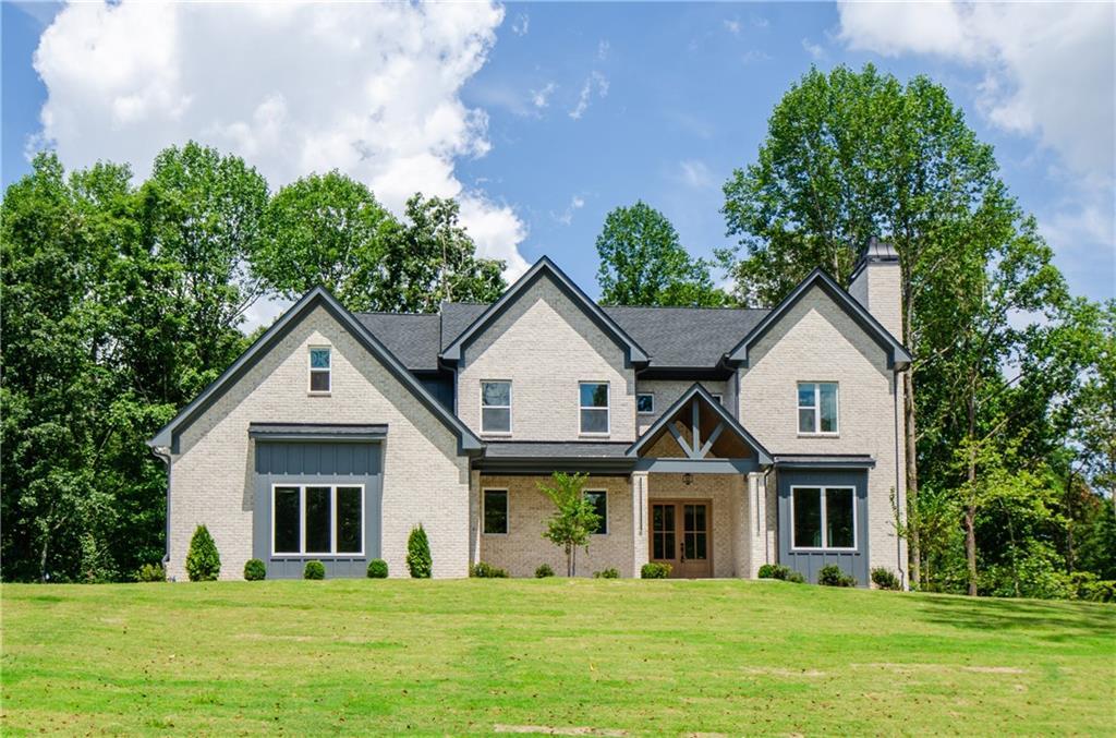 1136 Lexington Ridge Rd., Hoschton, GA 30548