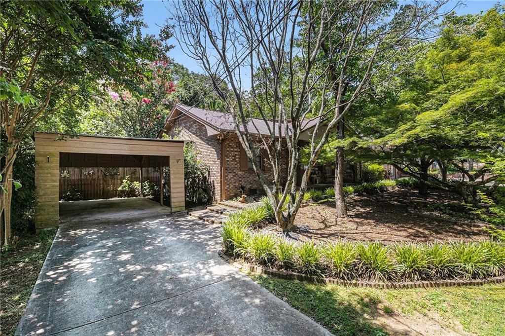 262 Holly Dr., Winder, GA 30680
