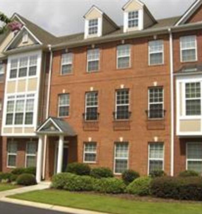 10487 Holliwell Ct., Duluth, GA 30097
