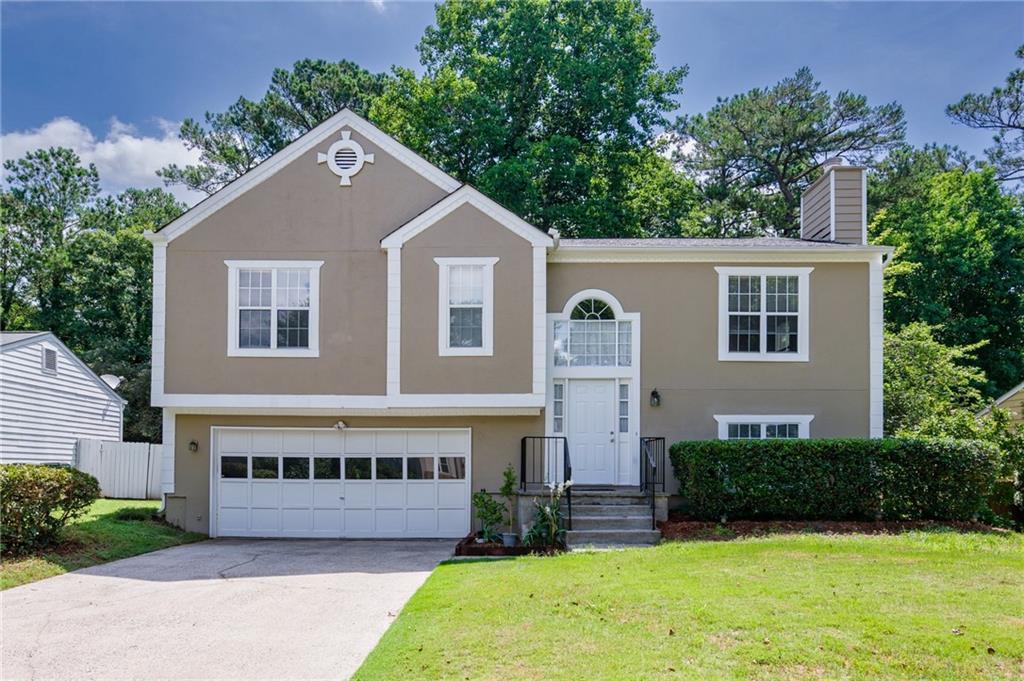 11155 Abbotts Station Dr., Duluth, GA 30097