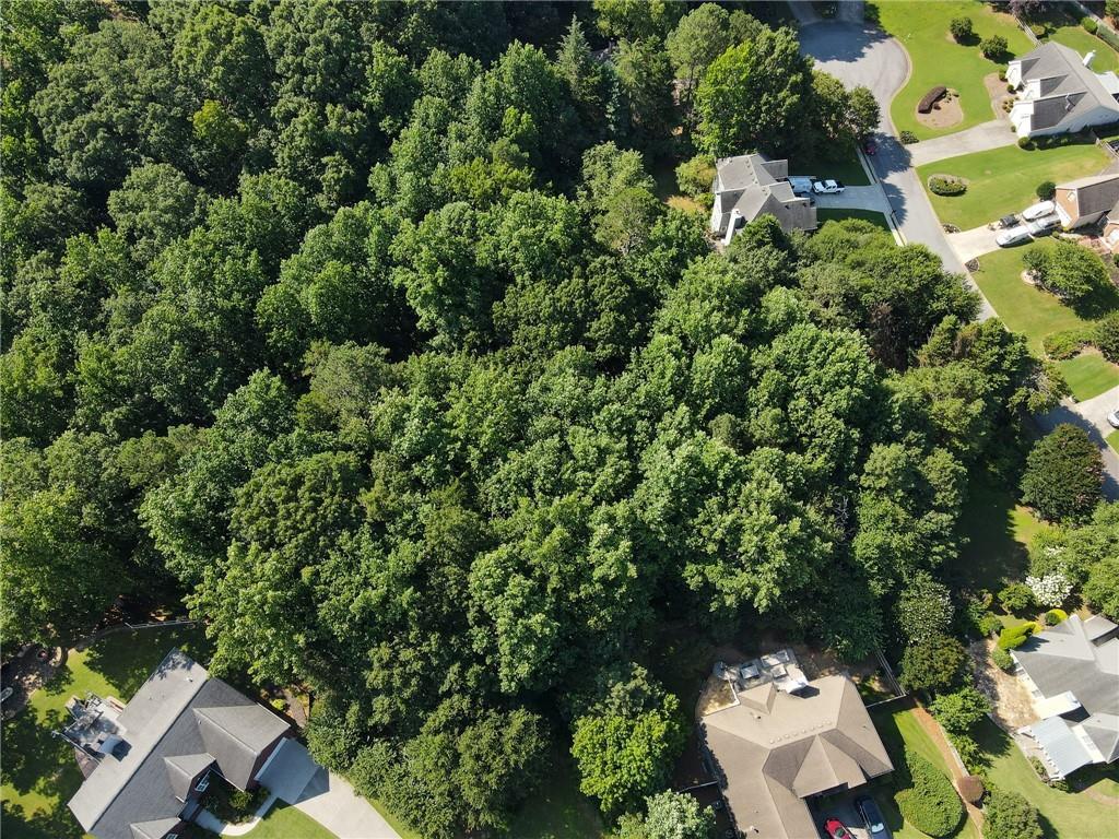 1140 Deborah Ln., Suwanee, GA 30024