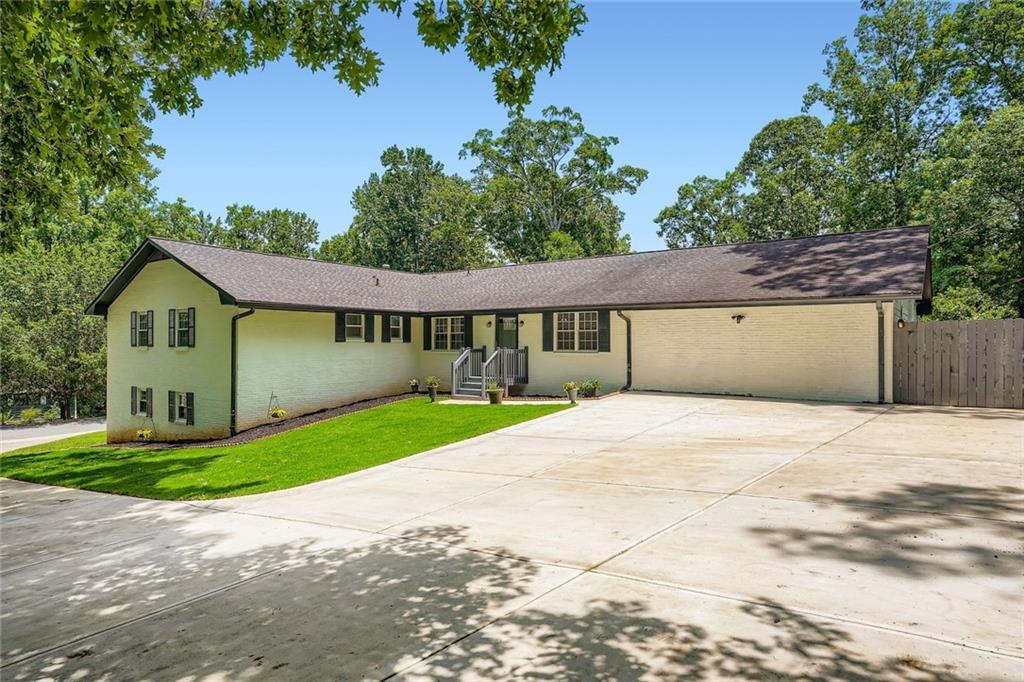 830 Winfield Ct., Marietta, GA 30060