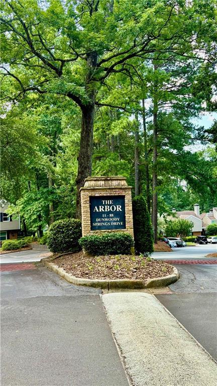 39 Dunwoody Springs Dr., Sandy Springs, GA 30328