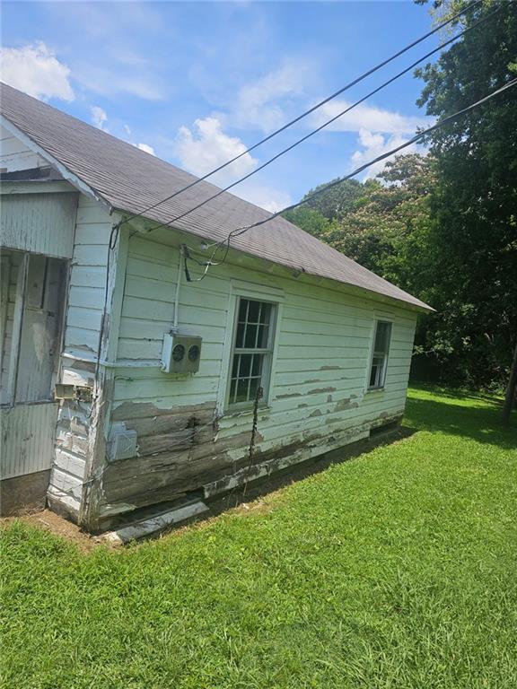 65 Violet Ln., Summerville, GA 30747