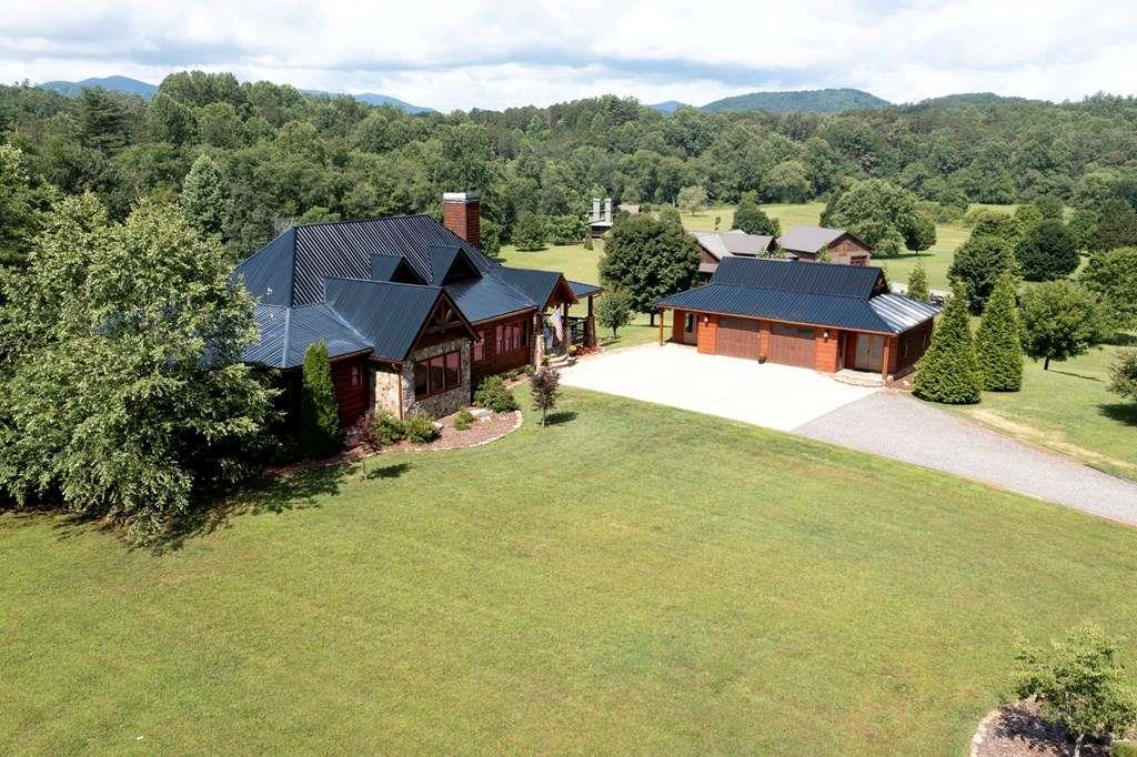 347 Major Ridge Rd., Blue Ridge, GA 30513