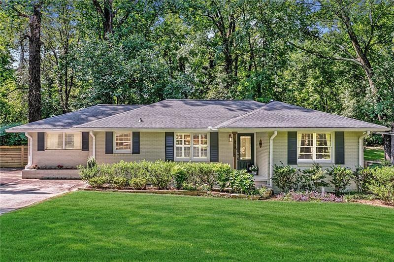 679 Pine Valley Rd., Mableton, GA 30126
