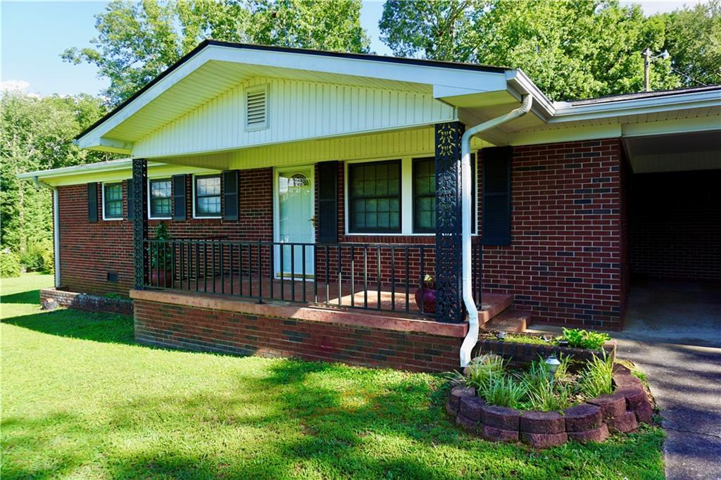 4504 Wahoo Dr., Gainesville, GA 30506