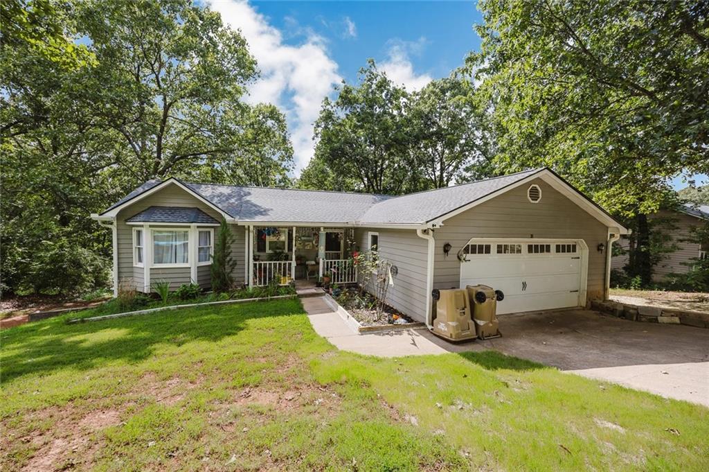 31 Greenwood Dr., Cartersville, GA 30120