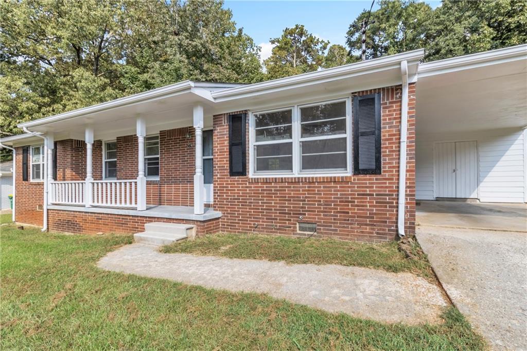 774 Virginia Cir., Forest Park, GA 30297