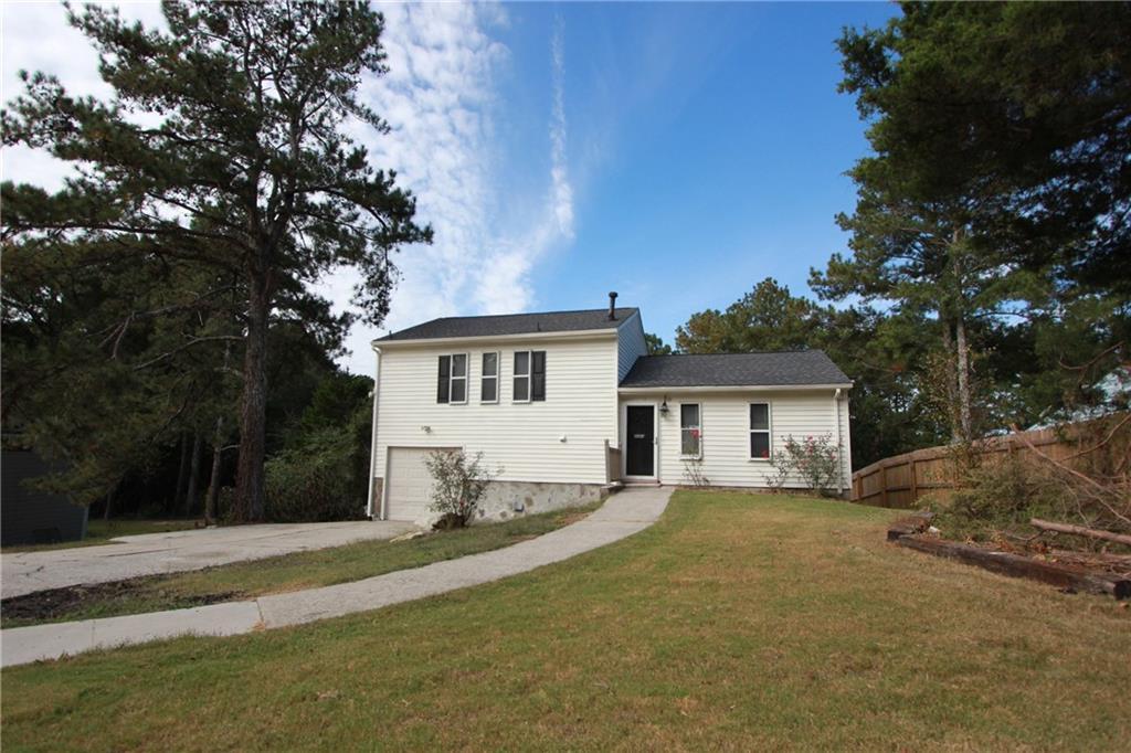 3085 Creel Rd., College Park, GA 30349