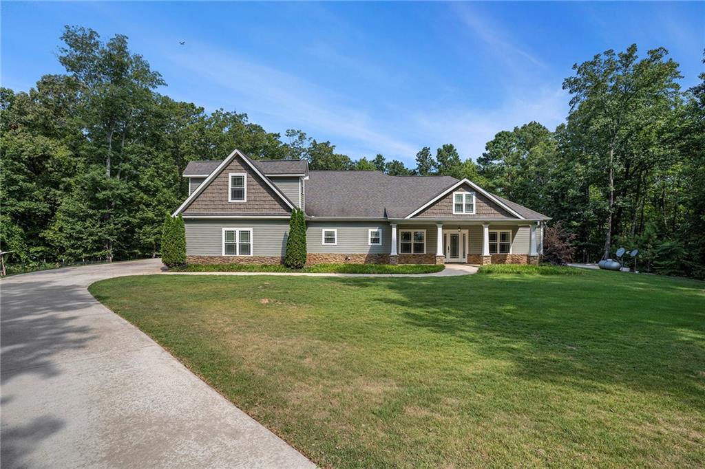 1325 Adams Rd., Meansville, GA 30256