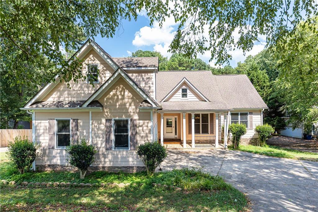 2020 Bascomb Carmel Rd., Woodstock, GA 30189