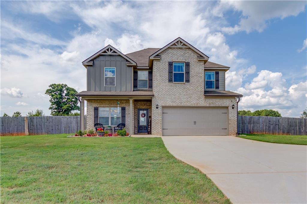 829 Colvin Dr., Locust Grove, GA 30248