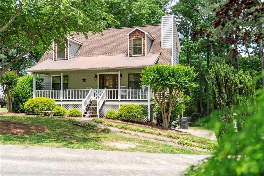 1827 Bobo Rd., Dallas, GA 30132