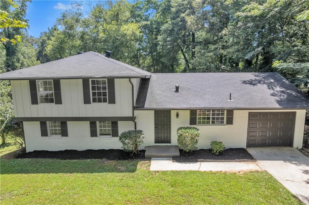 4374 Cedar Ridge Tr., Stone Mountain, GA 30083
