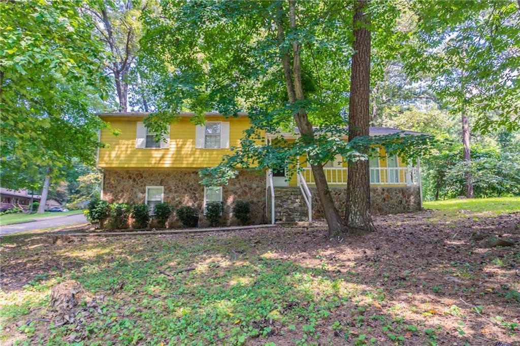 9362 Hidden Branch Dr., Jonesboro, GA 30236