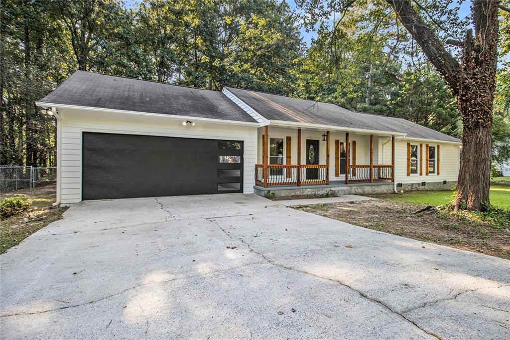 9344 Hidden Hollow Tr., Jonesboro, GA 30236