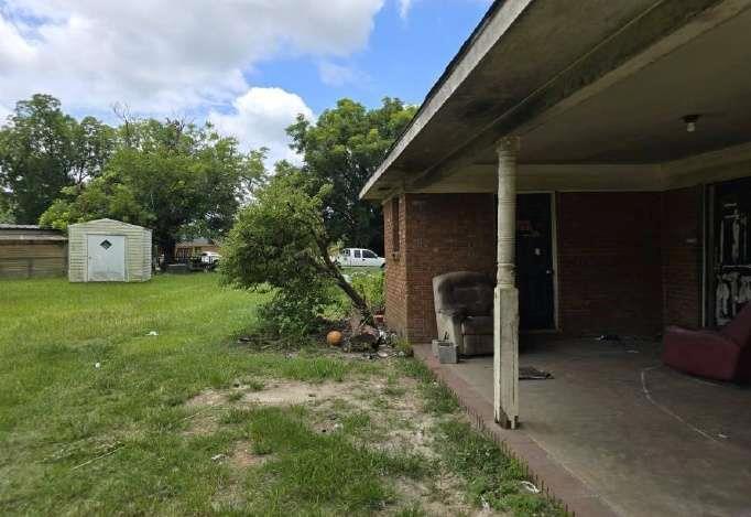 630 Flamingo Dr., Camilla, GA 31730