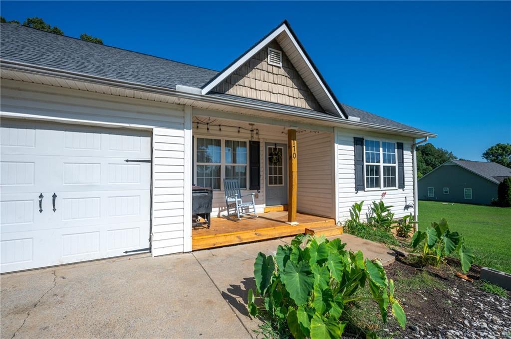 170 Erica Ln., Calhoun, GA 30701