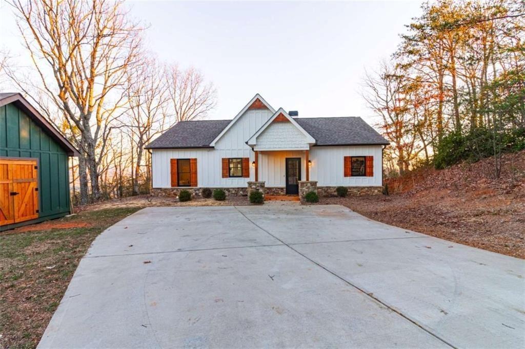 1335 Daybreak Rd., Cleveland, GA 30528