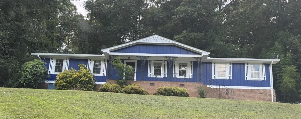 1444 Honeysuckle Dr., Conyers, GA 30012
