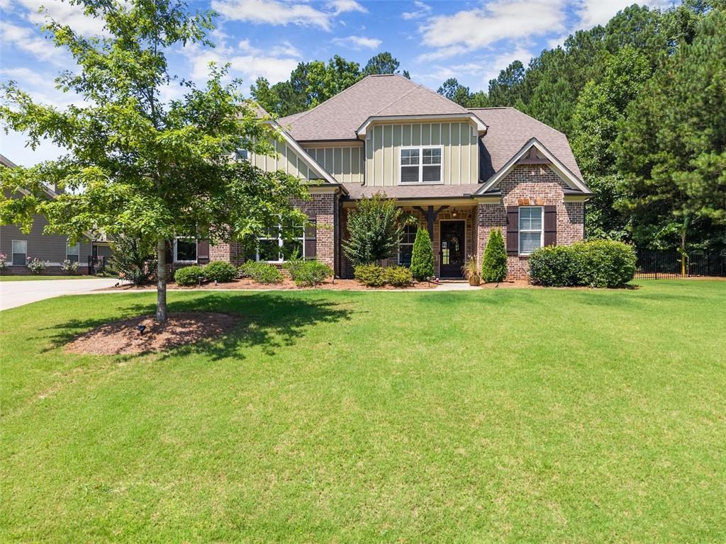 845 Walnut River Tr., Hoschton, GA 30548