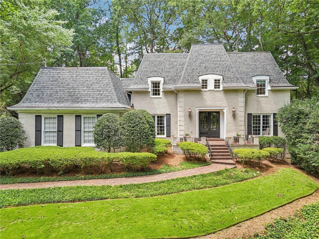 1382 W Wesley Rd., Atlanta, GA 30327