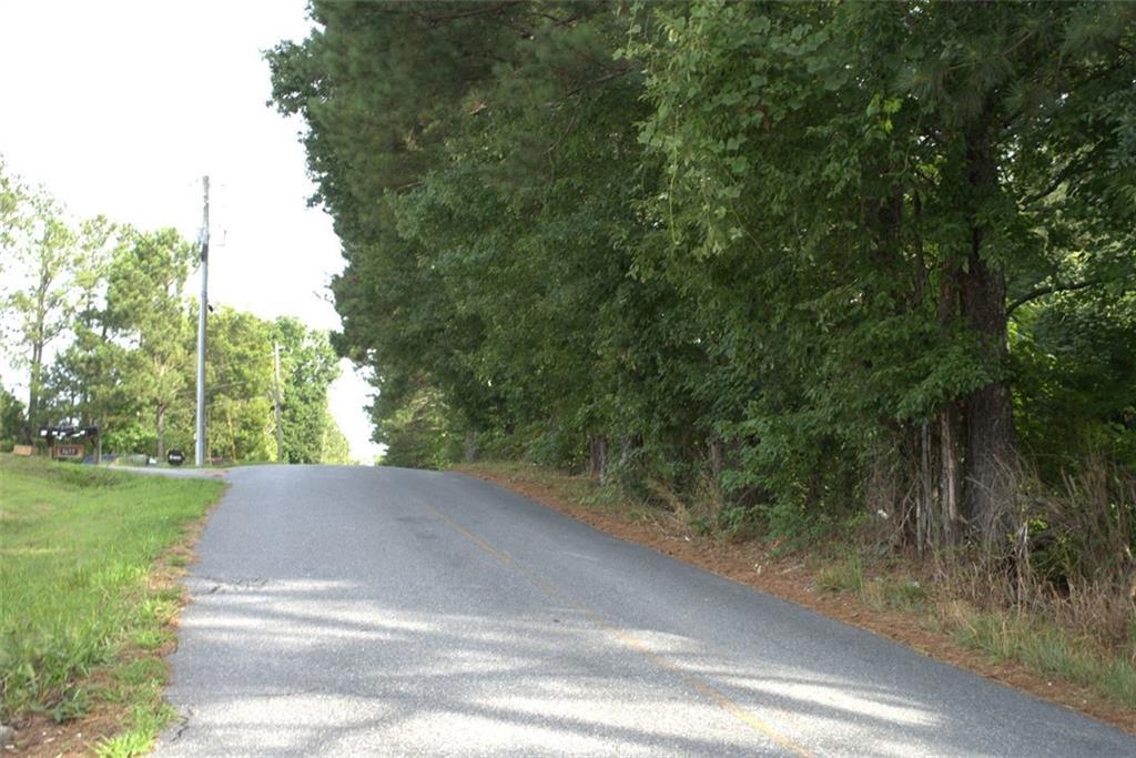5767 James Rd., Acworth, GA 30102